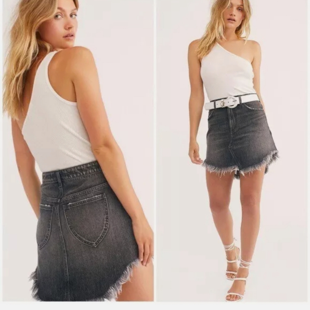 Free People We The Free Bailey Denim Mini Skirt Black.